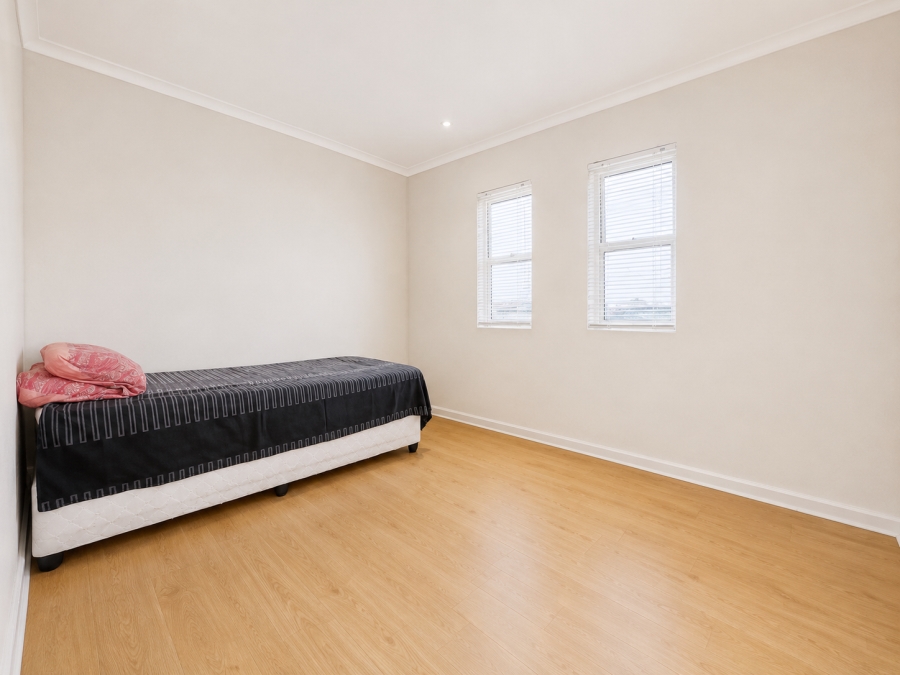 3 Bedroom Property for Sale in Kensington Western Cape